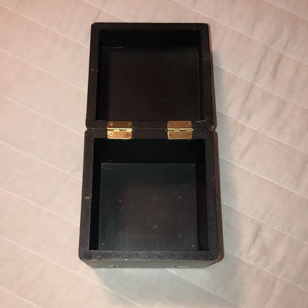 Dice Cube Black Ivory Shabby Shic Wooden Trinket Keepsake Box